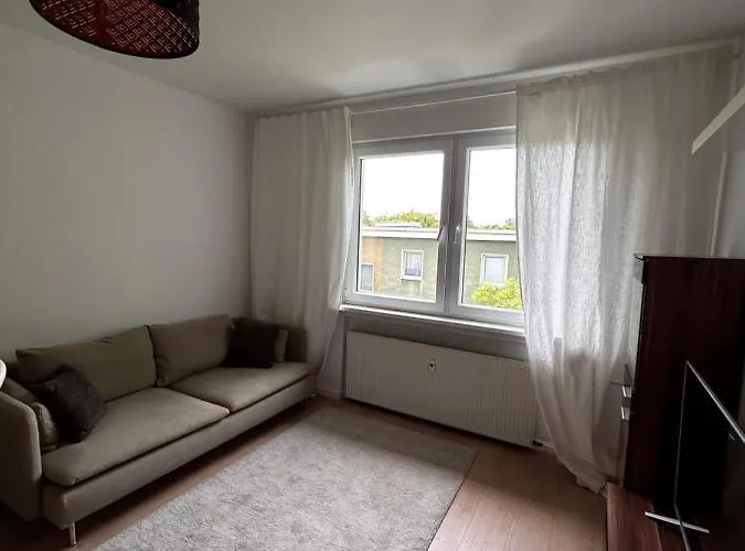 Moeblierte In Apartamento *